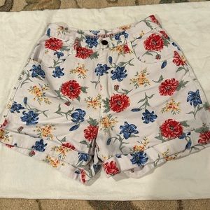 Not Guilty floral denim vintage mom shorts